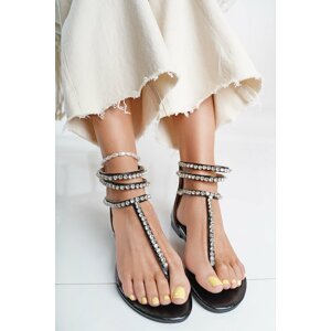 Čierne nízke sandále s kamienkami Hollie